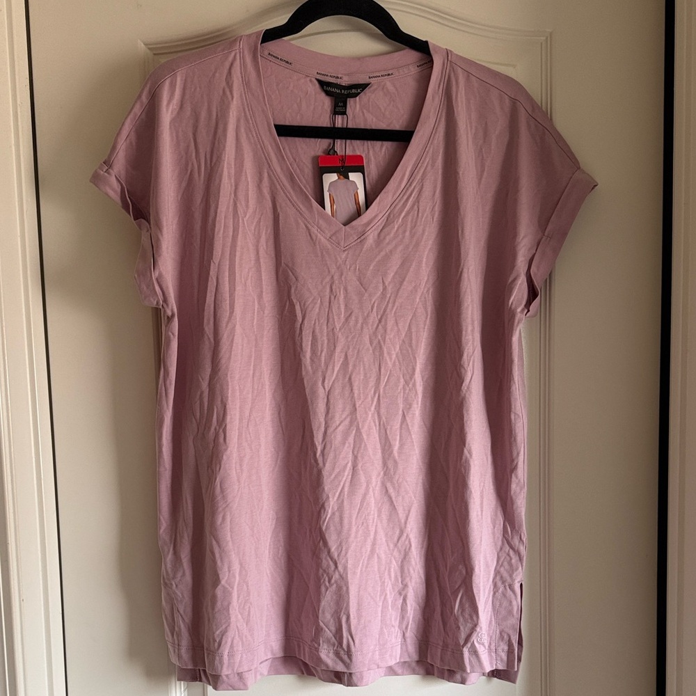 Banana Republic Light Pink V-Neck Tee